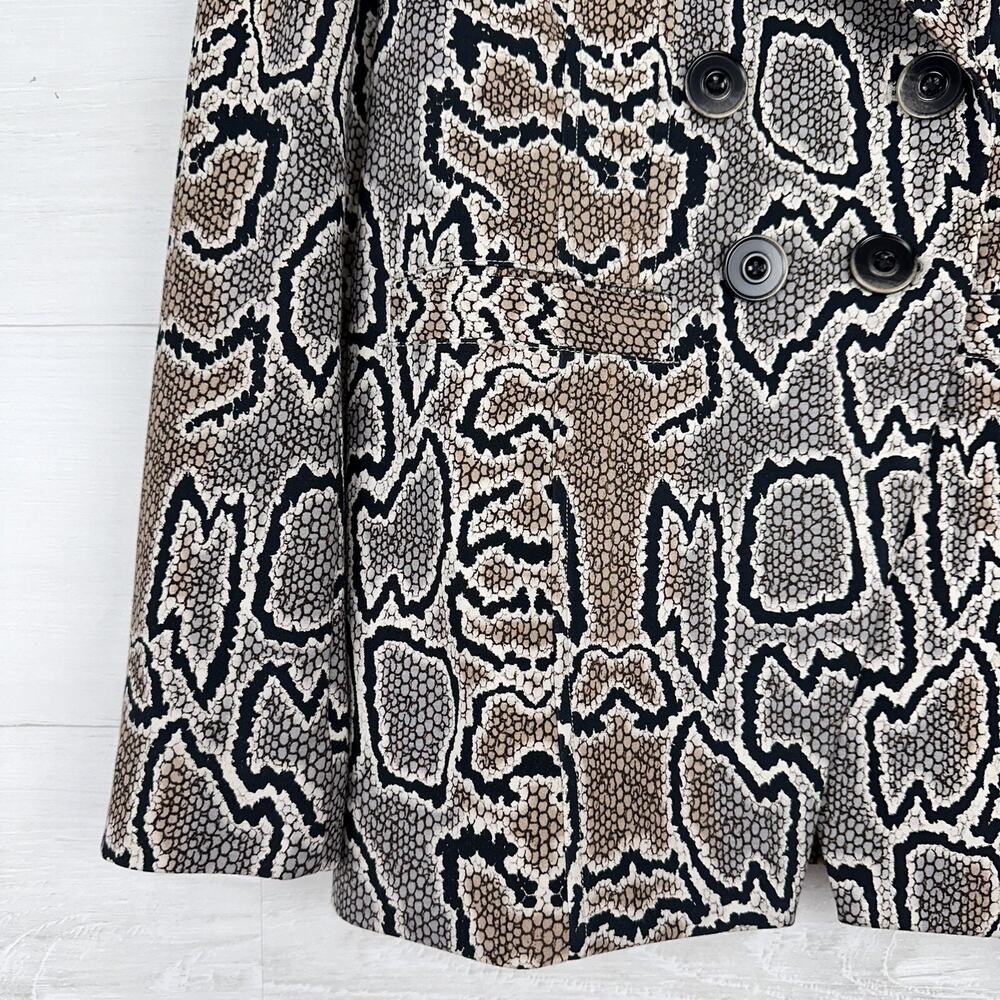 Cabi Double Breasted Blazer Size 4 Python Snake Print Ponte Knit Gray Stretch - Picture 5 of 16